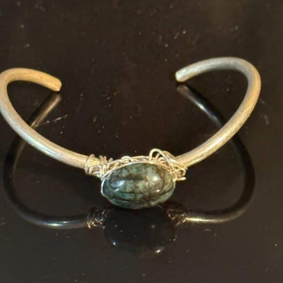 Genuine Untreated Natural Emerald Sterling Silver Bracelet Cuff 925 Handmade - Picture 5 of 10